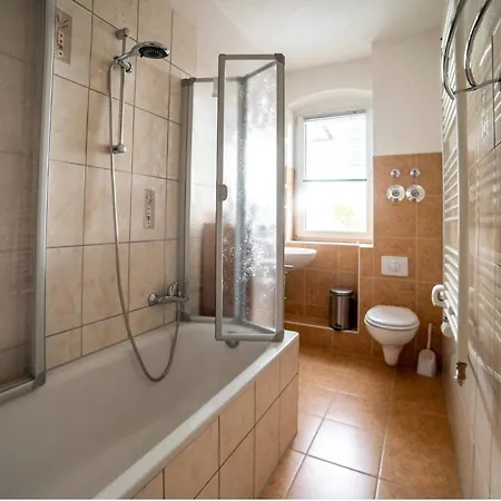 Moderne Ferienwohnung In Der Stadt Forst  Exterior photo
