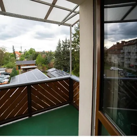 Moderne Ferienwohnung In Der Stadt Forst  Exterior photo