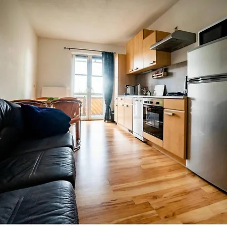 Moderne Ferienwohnung In Der Stadt Forst  Exterior photo