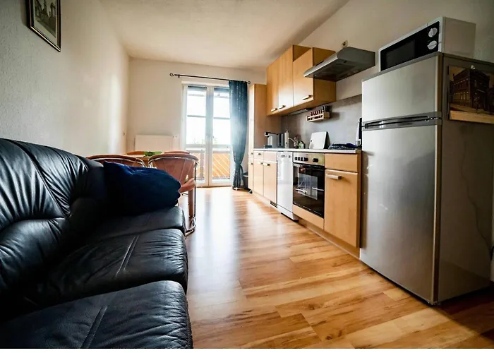 Moderne Ferienwohnung In Der Stadt